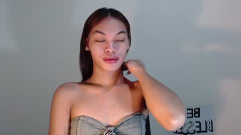 Snapshot of miss_jhes chatting on July 2026 05:06:02 PM Jhes online show from July 2026 05:06:02 PM