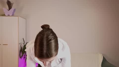 Snapshot of miss_lanab chatting on November 2025 12:27:02 PM miss_lanab online show from November 2025 12:27:02 PM