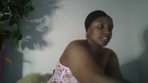 Snapshot of miss_nada chatting on May 2026 09:13:01 PM sophia online show from May 2026 09:13:01 PM