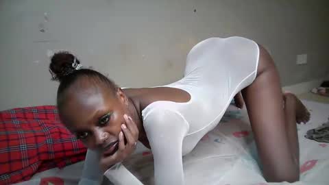 miss_pretty01 online show from April 2026 06:06:02 PM