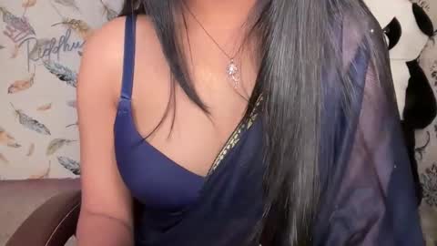 miss_queen99 online show from December 2025 07:04:02 AM