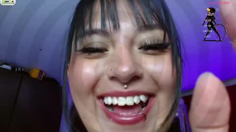 Snapshot of miss_scarllet chatting on October 2025 03:09:02 PM 100 thumbs up online show from October 2025 03:09:02 PM