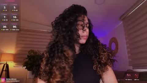 Amy Olivera online show from January 2026 12:53:01 PM