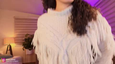 Amy Olivera online show from March 2026 12:41:02 PM