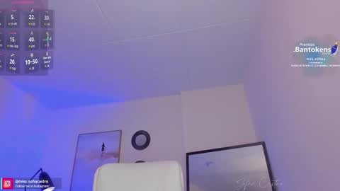 Snapshot of miss_sofiaa_ chatting on October 2025 01:23:01 PM Sofia Castro online show from October 2025 01:23:01 PM