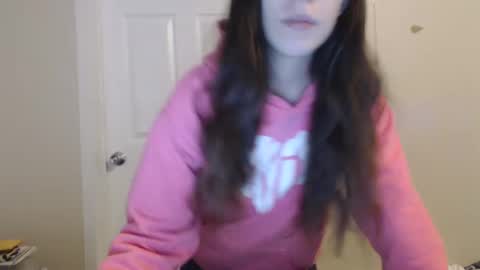 Bella online show from March 2025 02:56:01 PM