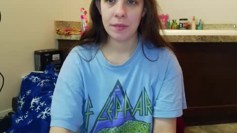 Bella online show from December 2025 02:25:02 PM