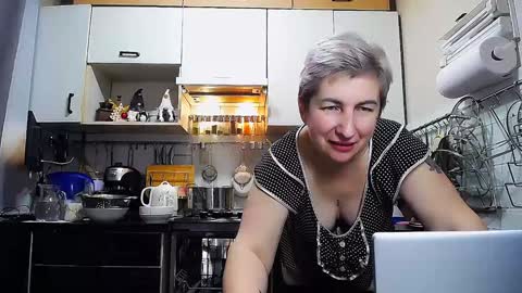 Snapshot of miss_tasha_kom chatting on December 2024 02:43:02 AM miss_tasha_kom online show from December 2024 02:43:02 AM