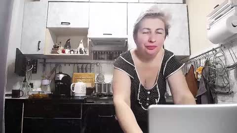 Snapshot of miss_tasha_kom chatting on January 2025 03:11:02 AM miss_tasha_kom online show from January 2025 03:11:02 AM