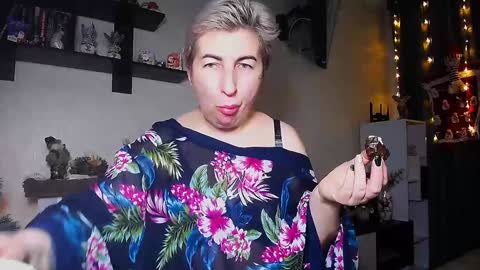 Snapshot of miss_tasha_kom chatting on January 2025 07:05:01 AM miss_tasha_kom online show from January 2025 07:05:01 AM