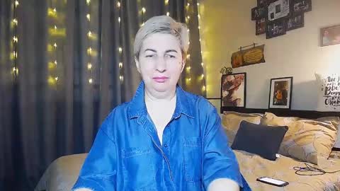 Snapshot of miss_tasha_kom chatting on January 2025 07:26:01 AM miss_tasha_kom online show from January 2025 07:26:01 AM