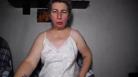 Snapshot of miss_tasha_kom chatting on September 2025 08:49:02 AM miss_tasha_kom online show from September 2025 08:49:02 AM