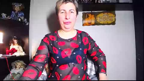 Snapshot of miss_tasha_kom chatting on November 2025 02:31:02 PM miss_tasha_kom online show from November 2025 02:31:02 PM