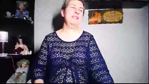 Snapshot of miss_tasha_kom chatting on November 2025 04:22:02 PM miss_tasha_kom online show from November 2025 04:22:02 PM