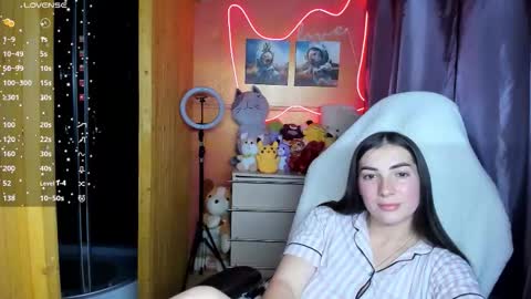 Snapshot of miss_tasy chatting on September 2025 07:00:01 AM Melanie January 15th is my birthday there will be an interesting show online show from September 2025 07:00:01 AM