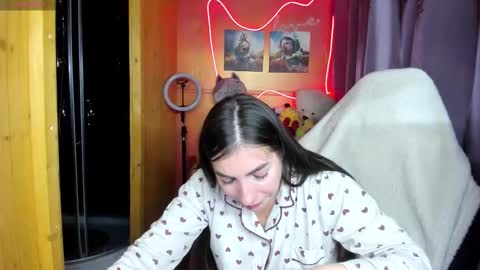 Snapshot of miss_tasy chatting on October 2025 10:10:02 AM Melanie January 15th is my birthday there will be an interesting show online show from October 2025 10:10:02 AM