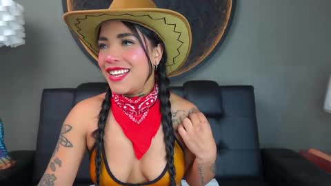 Vaiolette online show from March 2026 12:32:01 PM