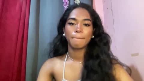 miss_veron_xoxo online show from March 2026 01:01:01 AM