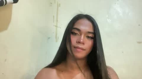 miss_veron_xoxo online show from April 2026 06:53:01 PM