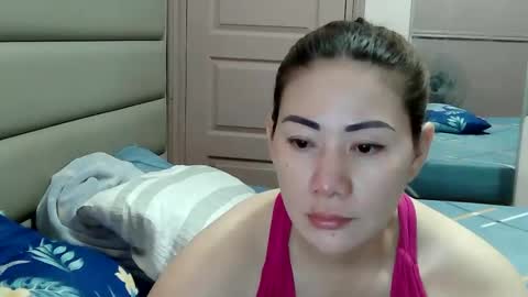 HOT MOMMY ZEPHYR online show from March 2026 02:08:02 AM