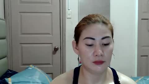 HOT MOMMY ZEPHYR online show from April 2026 12:51:02 PM