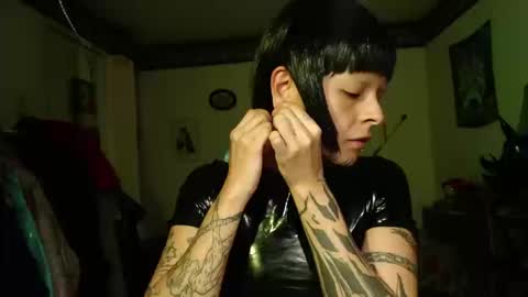 Snapshot of missanarky chatting on September 2025 12:12:01 AM Anarkitten online show from September 2025 12:12:01 AM