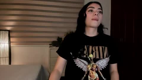 Ariadna Ruiz online show from April 2026 12:22:01 PM