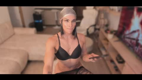 Charlotte independent model online show from April 2026 09:39:33 PM