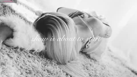 Chloe freelance model Please your thumbs up are important  online show from March 2026 12:39:02 AM