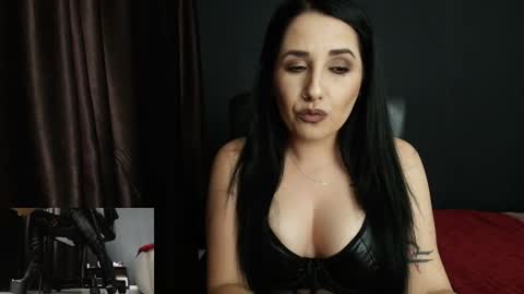 Snapshot of missdyaa chatting on September 2025 09:29:02 PM Miss online show from September 2025 09:29:02 PM