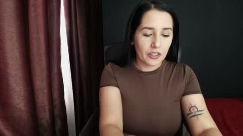 Snapshot of missdyaa chatting on October 2025 12:58:01 PM Miss online show from October 2025 12:58:01 PM