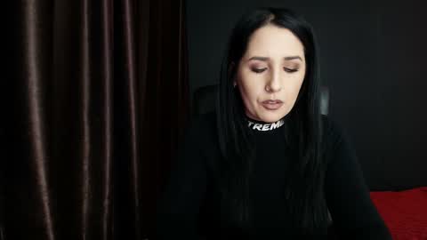 Snapshot of missdyaa chatting on November 2025 10:37:01 PM Miss online show from November 2025 10:37:01 PM