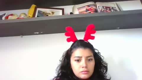 melodie  online show from February 2025 03:07:01 PM