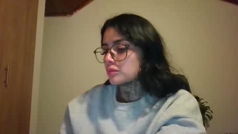 melodie  online show from February 2026 04:28:02 AM