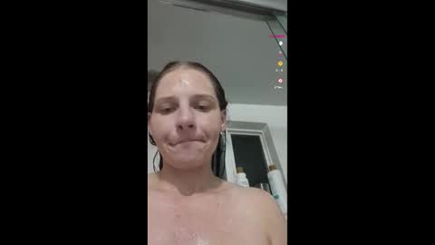 Snapshot of misshannaho chatting on October 2025 09:52:02 AM misshannaho online show from October 2025 09:52:02 AM