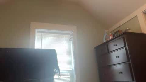 misshoneybadger333 online show from January 2026 07:59:02 PM