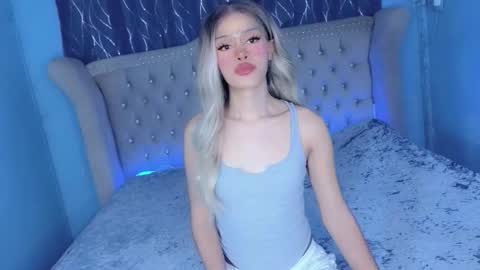 Snapshot of missionary_addiction_cumshot chatting on November 2025 12:58:01 AM im your queen steffie online show from November 2025 12:58:01 AM