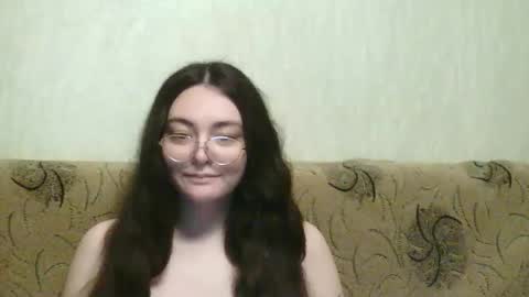 missis mona online show from May 2026 11:01:04 PM