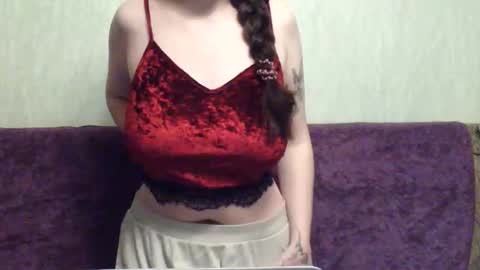 missis mona online show from June 2026 12:05:02 AM