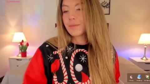 Snapshot of missisabella1 chatting on December 2025 01:31:02 PM Bella Castillo online show from December 2025 01:31:02 PM