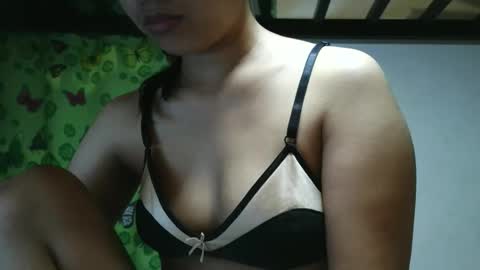 Jona online show from December 2025 02:38:01 AM