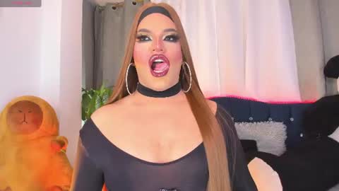 kassandra lazcano online show from July 2026 12:38:01 AM
