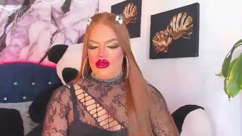 kassandra lazcano online show from July 2026 02:09:02 AM