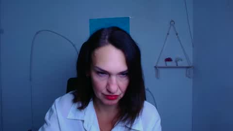 Snapshot of misskristyyy chatting on December 2025 12:09:01 PM Christina online show from December 2025 12:09:01 PM