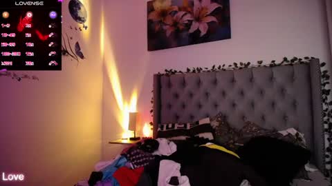 Snapshot of misslana_wn chatting on July 2026 06:26:02 AM LanaLul online show from July 2026 06:26:02 AM