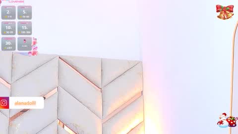 lyly  independient model online show from November 2025 03:12:02 PM