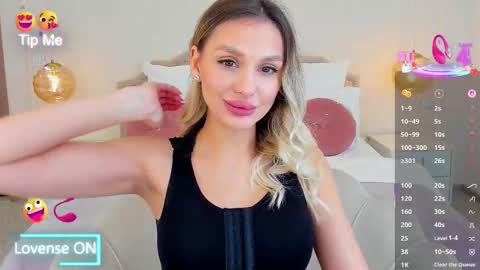 Snapshot of misslou_ chatting on January 2026 06:17:01 AM Lou online show from January 2026 06:17:01 AM