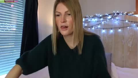 Misslucci online show from December 2024 08:56:01 AM