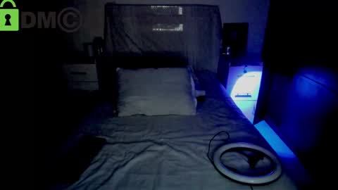 Snapshot of misslucye_robbie chatting on February 2025 03:22:01 AM Lucye Robbie online show from February 2025 03:22:01 AM