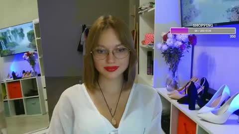 OneGoddess online show from November 2025 06:42:02 PM